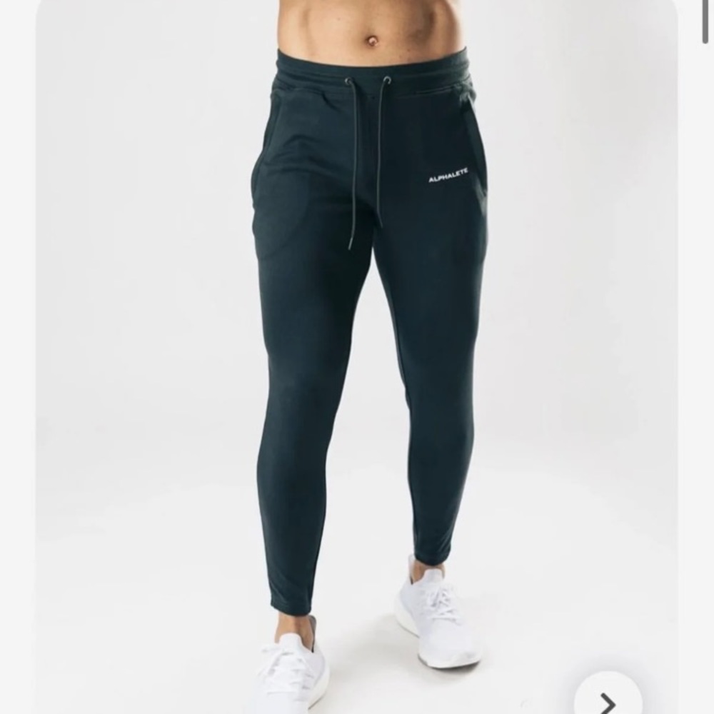 *SOLD*Alphalete Essential Core Jogger*SOLD*